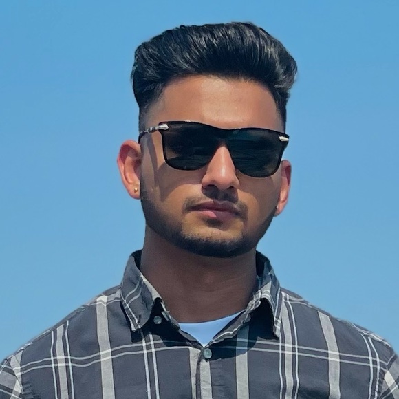 Meet your Posher, Rohan - Picture 1 of 1